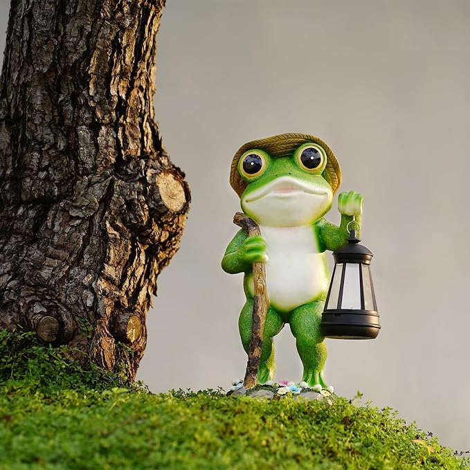 twinbling Solar Frog Garden Decor with Lantern | Gardening Gifts for Women Mom Grandma Outdoor Statue for Patio Pathway Frog Figurine for Yard Decoration Lawn Ornament