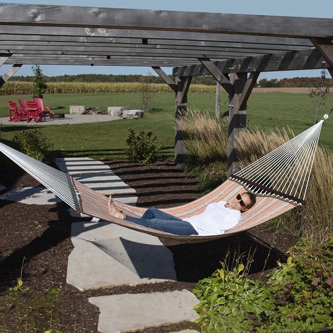 Vivere Fade Resistant Quilted Hammock with Spreader Bars - 450 lb Capacity (Cameo)