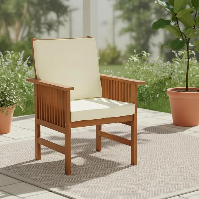 Furinno TIOMAN Patio Chair, Mediterranean Outdoor Lawn Chair, Armchair with Cushion, for Patio, Garden, Porch, Light Wood