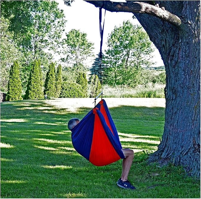 60" Red and Blue Polyester Traveler Hammock Chair