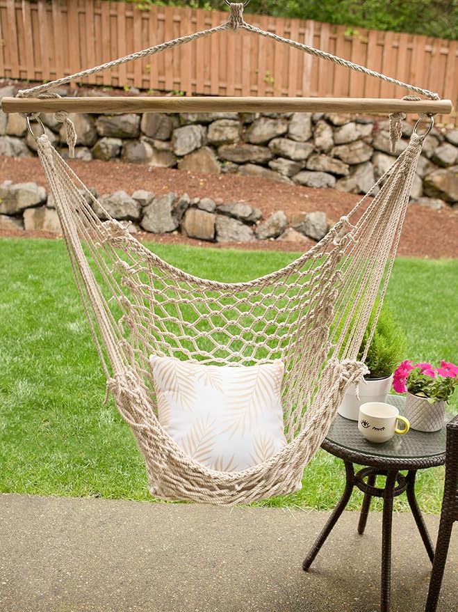 Zingz & Thingz Cozy Comfy Indoor/Outdoor Chair Hammock, 39.25x0.2x46, Cream