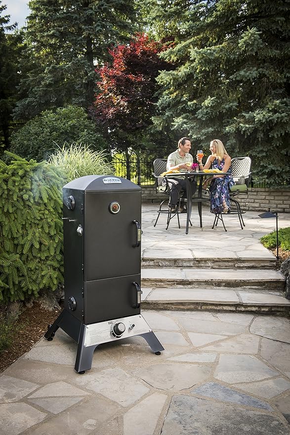 Broil King 923617 Vertical Natural Gas Cabinet Smoker, Black