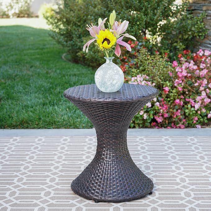 Outdoor Wicker Side Table, Lightweight & Water-Resistant All-Weather, 17.3" Small Rattan End Table Wicker Patio Table, for Patio Porch Living Room, Brown