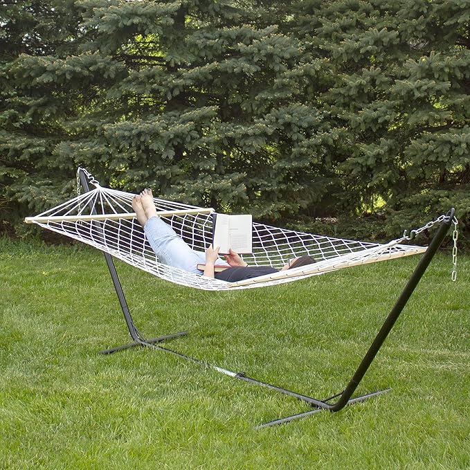 Lattice Pattern Rope Hammock with Wooden Bars - 78" x 55" - White