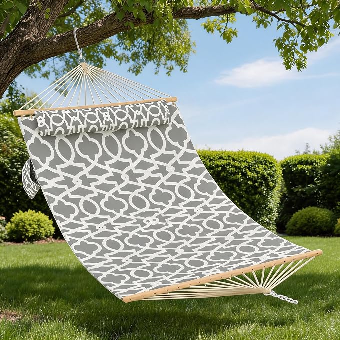 Extra Large Quilted Double Hammock for 2 – 350cm Outdoor Swing Bed with Wooden Spreader Bars, Detachable Pillow, Chains, 450lbs Capacity – Perfect for Patio, Garden, Porch, Indoor & Outdoor Lounging
