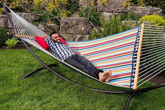 Vivere Fade and Weather-Resistant Quilted Hammock with Spreader Bars - 450 lb Weight Capacity
