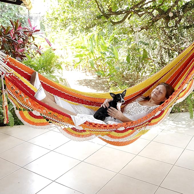 Portable Hammock for Two People, Outdoor Hammock Without Stand, Perfect for Outdoor, Indoor, Camping, Patio, Porch Includes a Woven Bag for Easy Storage and Transportation