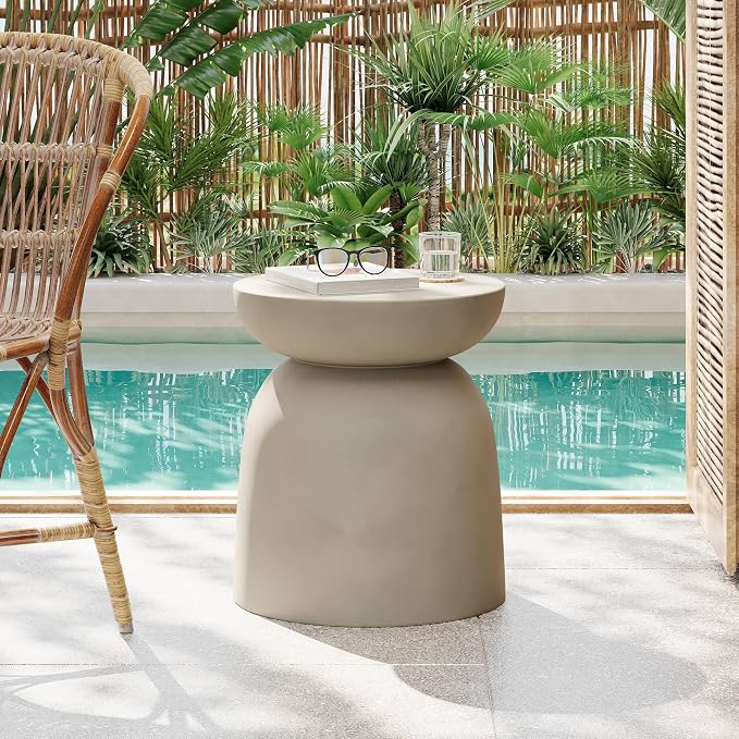 Outdoor Side Table Concrete End Table Faux Stone Side Tables Small Coffee Tables for Indoor Outdoor, Garden Stool Plant Stand for Porch, Backyard Patio, 15.75"*15.75" *18*Light Grey-Round