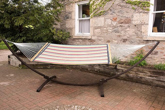 Vivere Fade and Weather-Resistant Quilted Hammock with Spreader Bars - 450 lb Weight Capacity